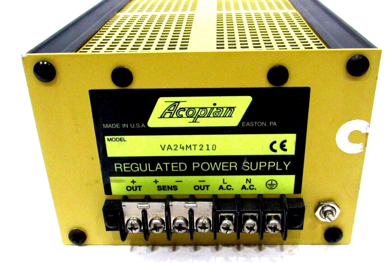 NEW ACOPIAN VA24MT210 REGULATED POWER SUPPLY