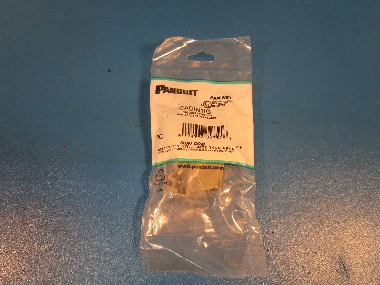 Panduit CADIN1IG, Shielded Rail Mount Adapter with Label