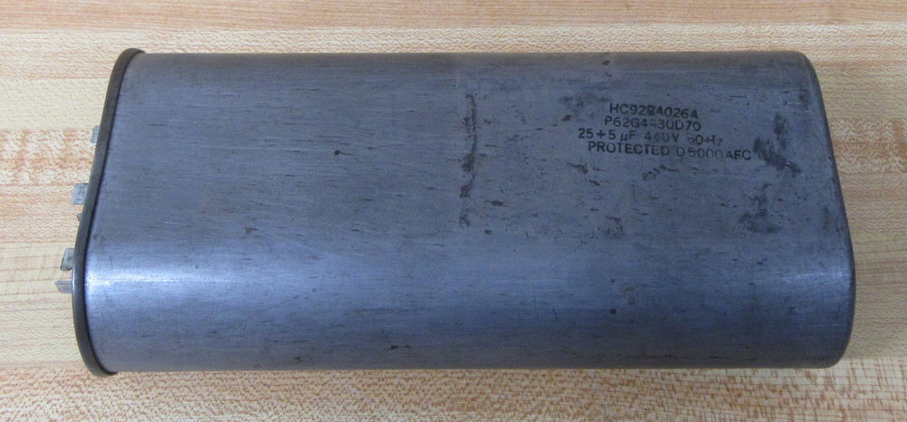 Carrier HC92BA026A Dual Run Capacitor