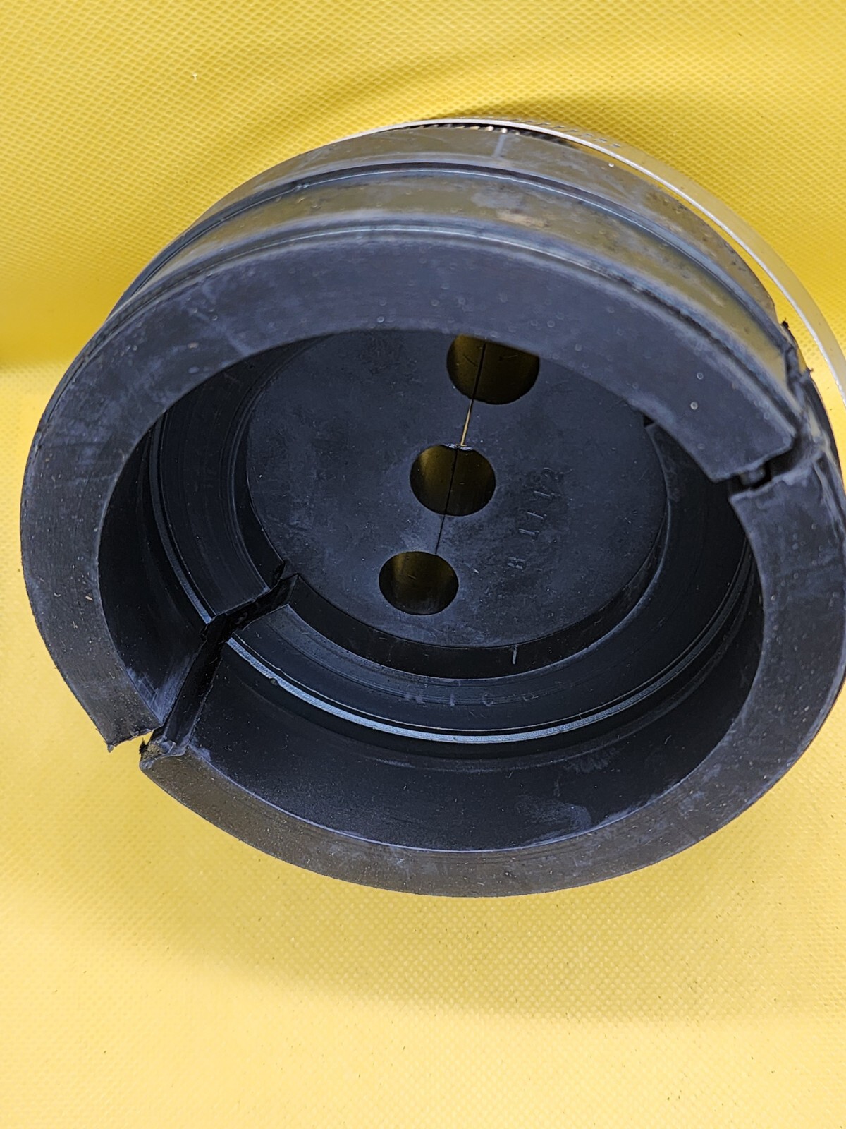 NEW! ANDREW TYPE 204679-7 4″ W/G BOOT FOR 3 HOLES, 1/2″ COAXIAL CABLE [2WS2]