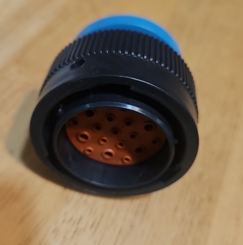 DEUTSCH / TE HDP26-24-19PE-L017 NEW 19 Position Circular Plug Housing Lowest $