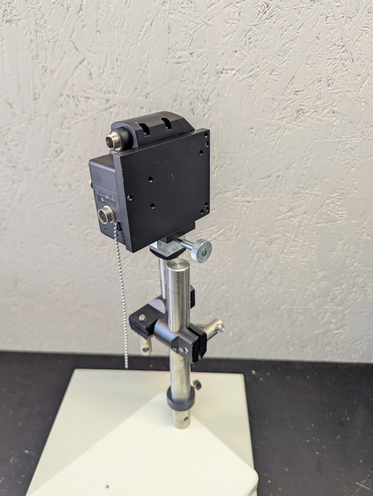 Keyence LT-8010 Laser Displacement Sensor with LT-8105 Meter & LT-V201