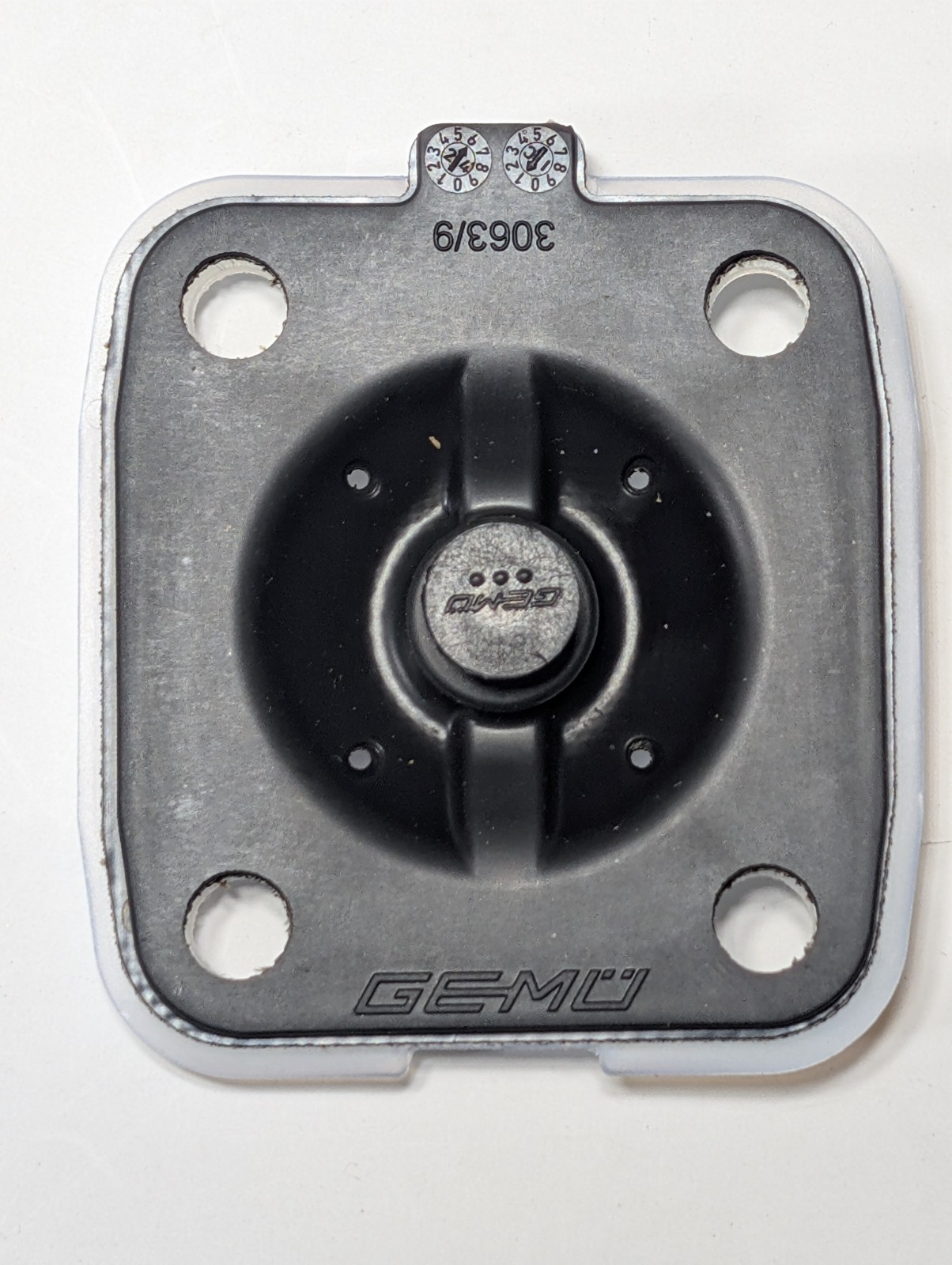GEMU 600 25M5M PTFE/EPDM Diaphragm 88579840 MG25 New w/ Cap Single