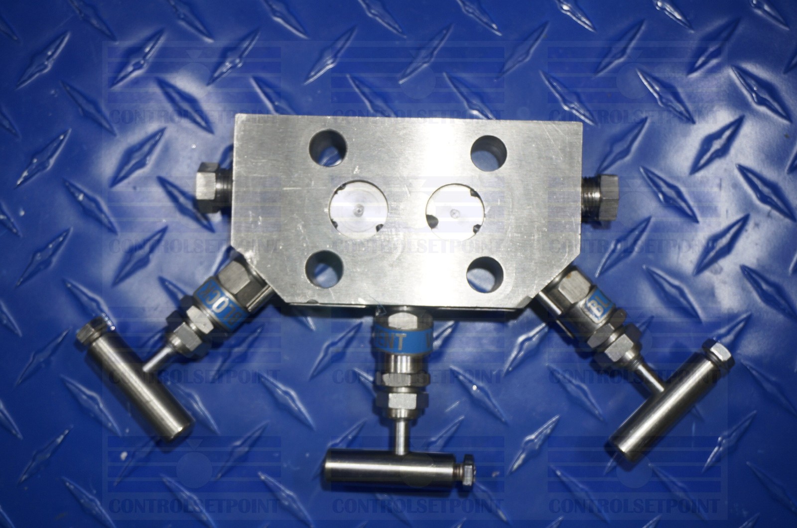 KEROTEST MANIFOLD KMC3VIS-4 3 VALVE MANIFOLD NSP