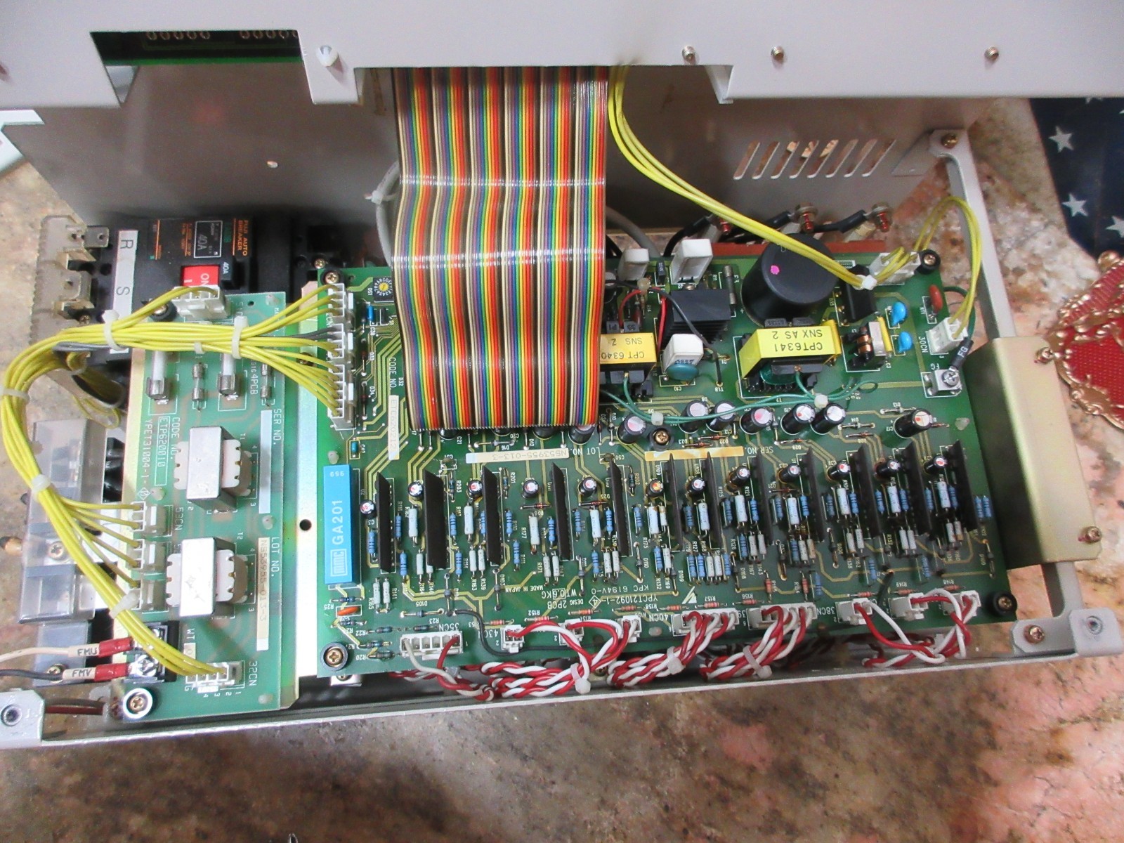 YASKAWA CIMR-VMS25P5 YPHT11014-1A YPCT21092-1-4 YPET31004-1 VARISPEED 626 VM3