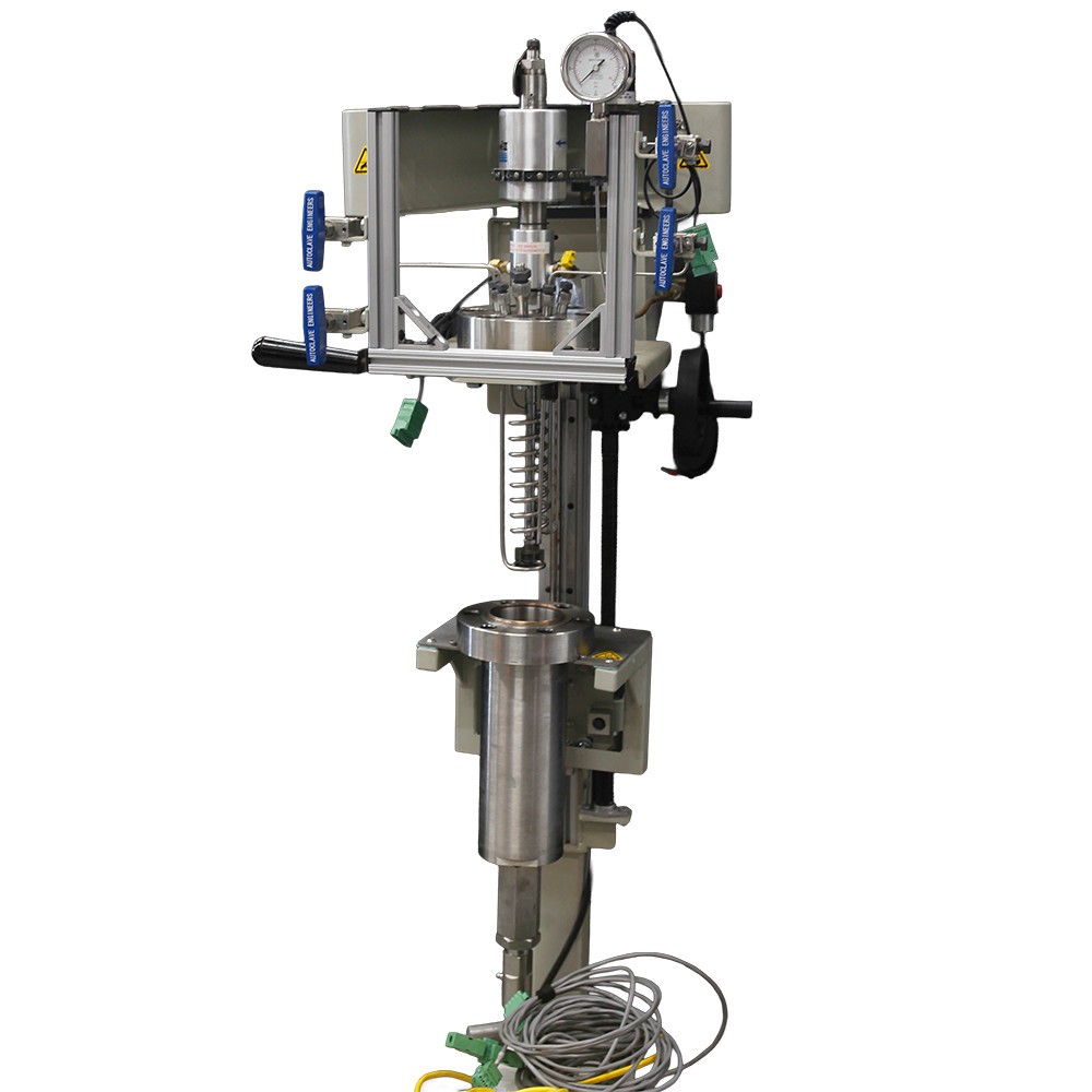Parker Autoclave Engineer 3000 PSI 1 liter Chemical Stirred Reactor