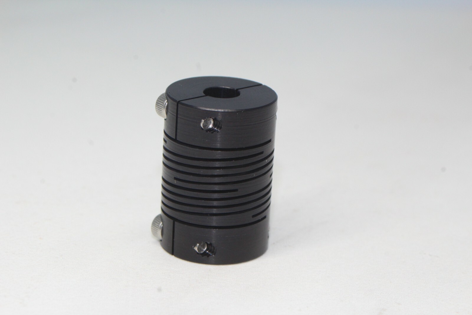 W.M. Berg CO41A-2 Aluminum Six Beam Flexible Coupling 1/4″ ID x .750 OD x 1.10L