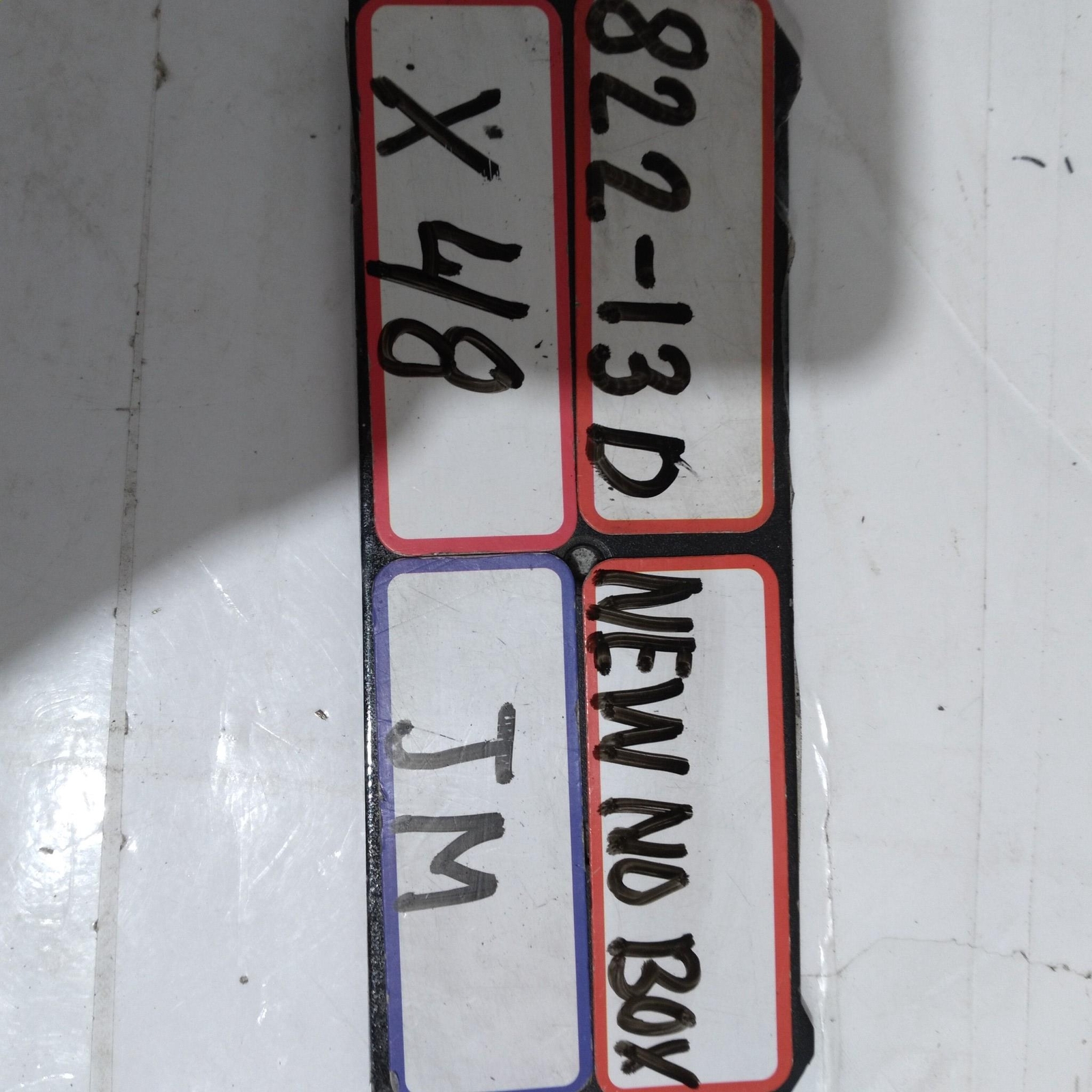 PHOENIX CONTACT BM004439 8MM/0,31″ 600V 3A EN 50022 30-10AWG ‘LOT OF 48’