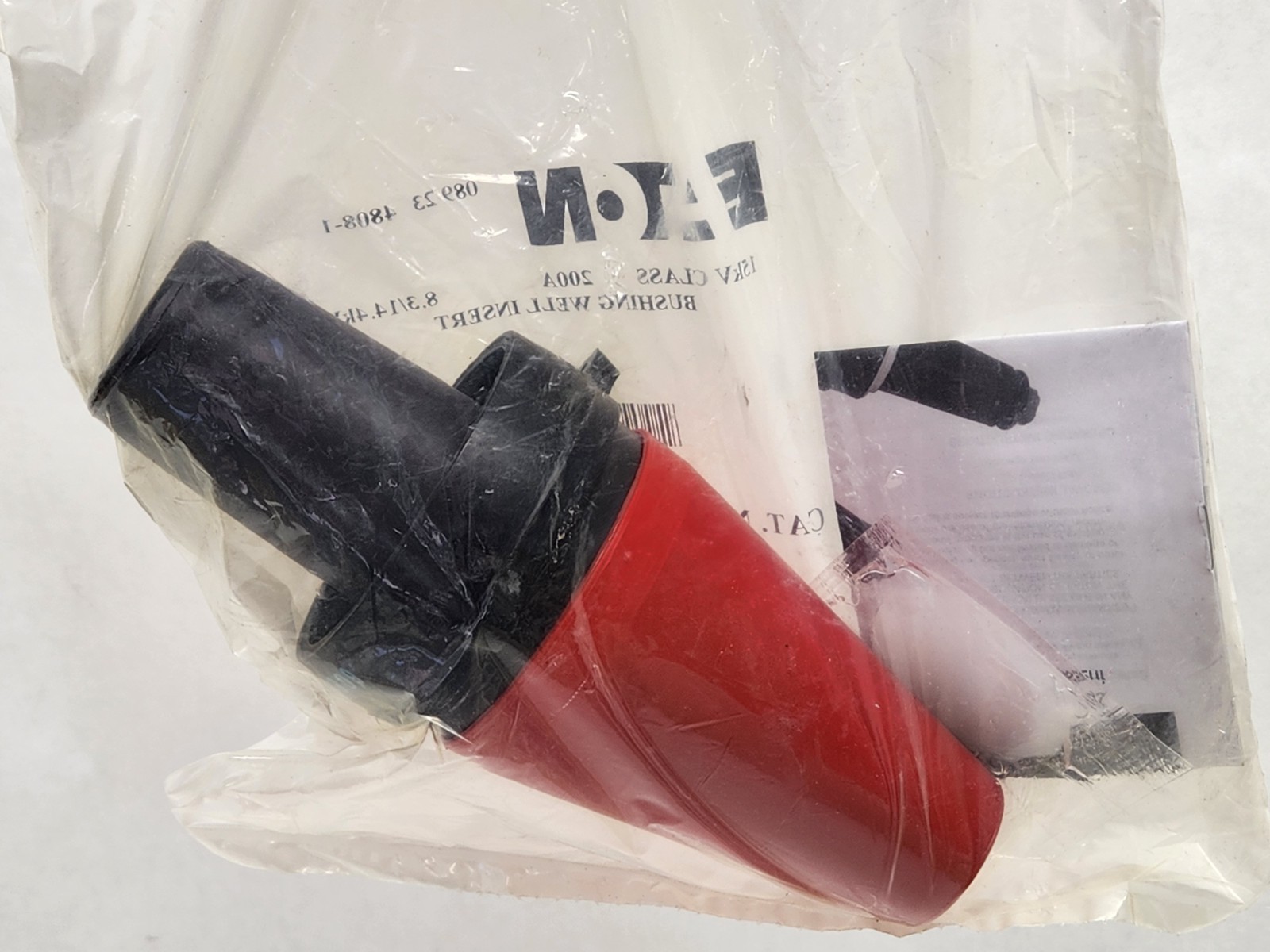 NEW IN PACK – Eaton # LBI215 Bushing Well Loadbreak Insert 8.3/14.4kV 200A