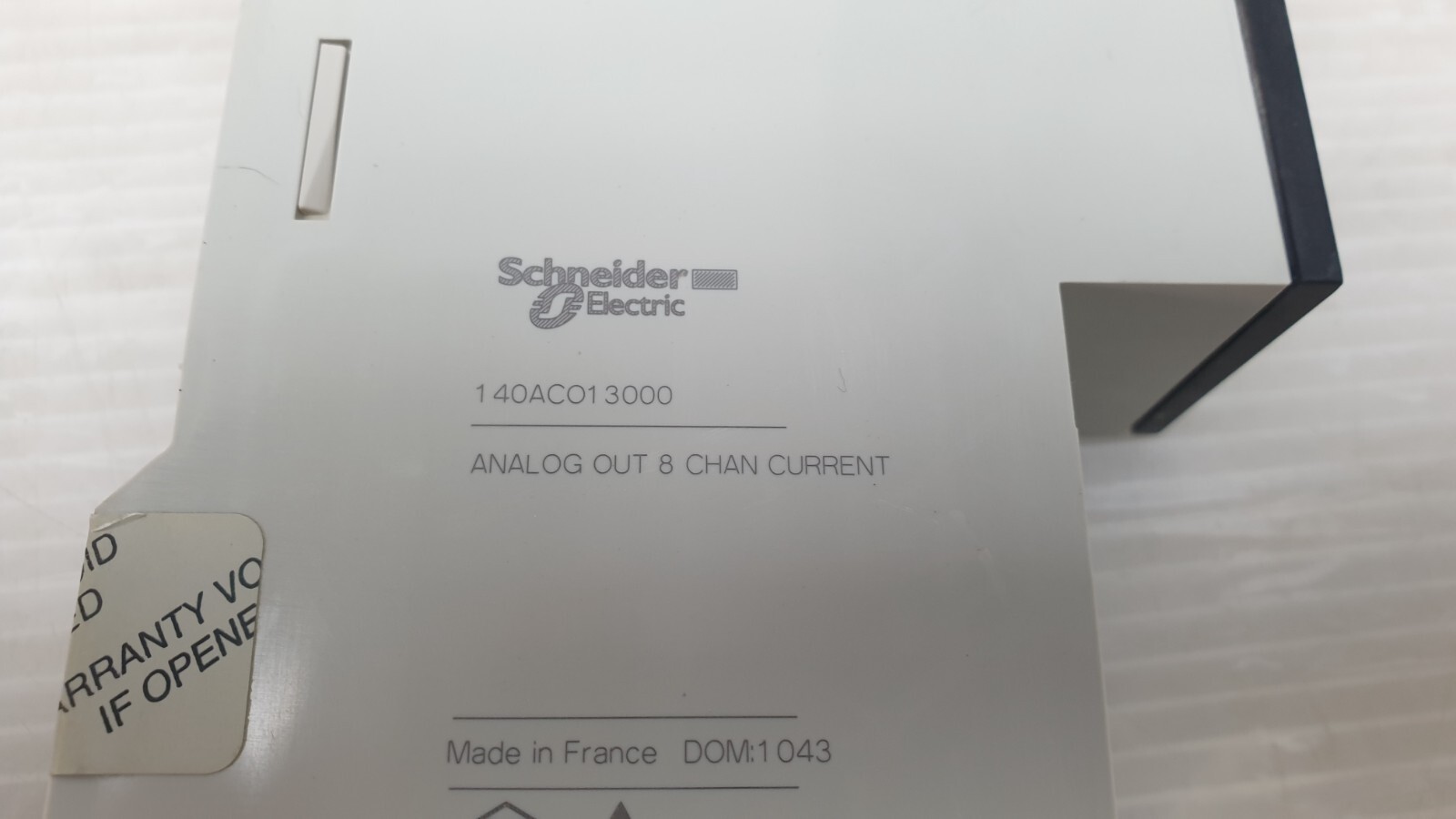 Modicon Schneider TSX Quantum PLC 140-ACO-130-00, 114801 ANALOG OUT 8 CH CURRENT