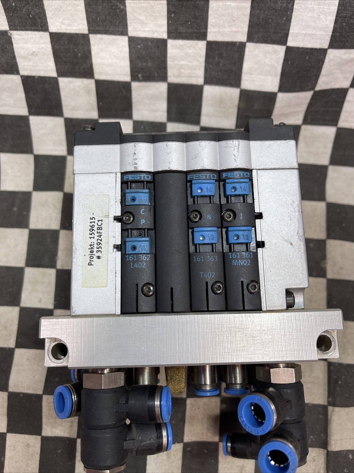 FESTO CPV14-GE-FB-4 CPV-14-VI CPV14-VI-P4-1/8-B 152425 161362 161363 18210 18260