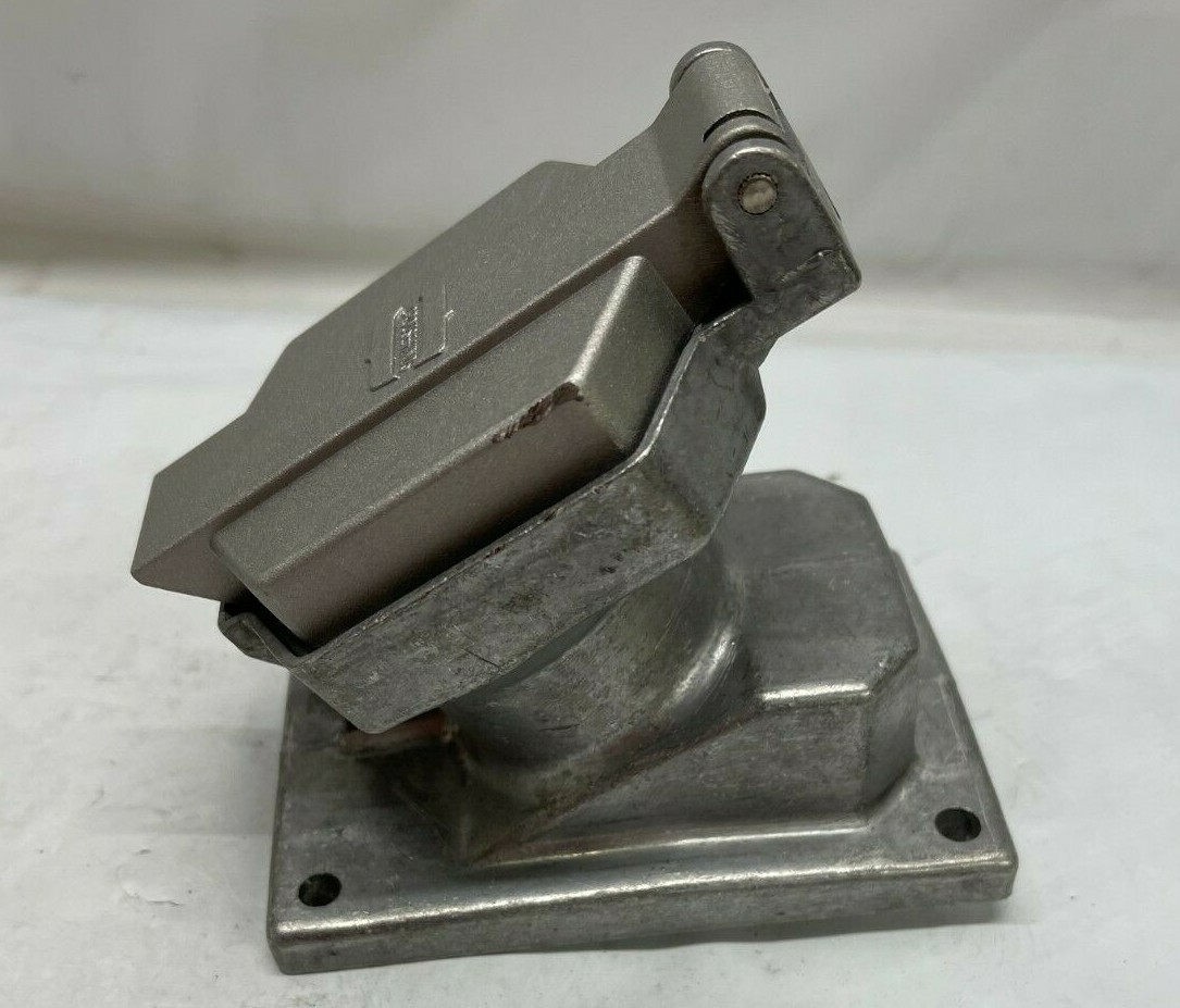 Eaton Crouse-Hinds DSD918-SA-S769 Assembly w/ Single Push Button BOX DAMAGE