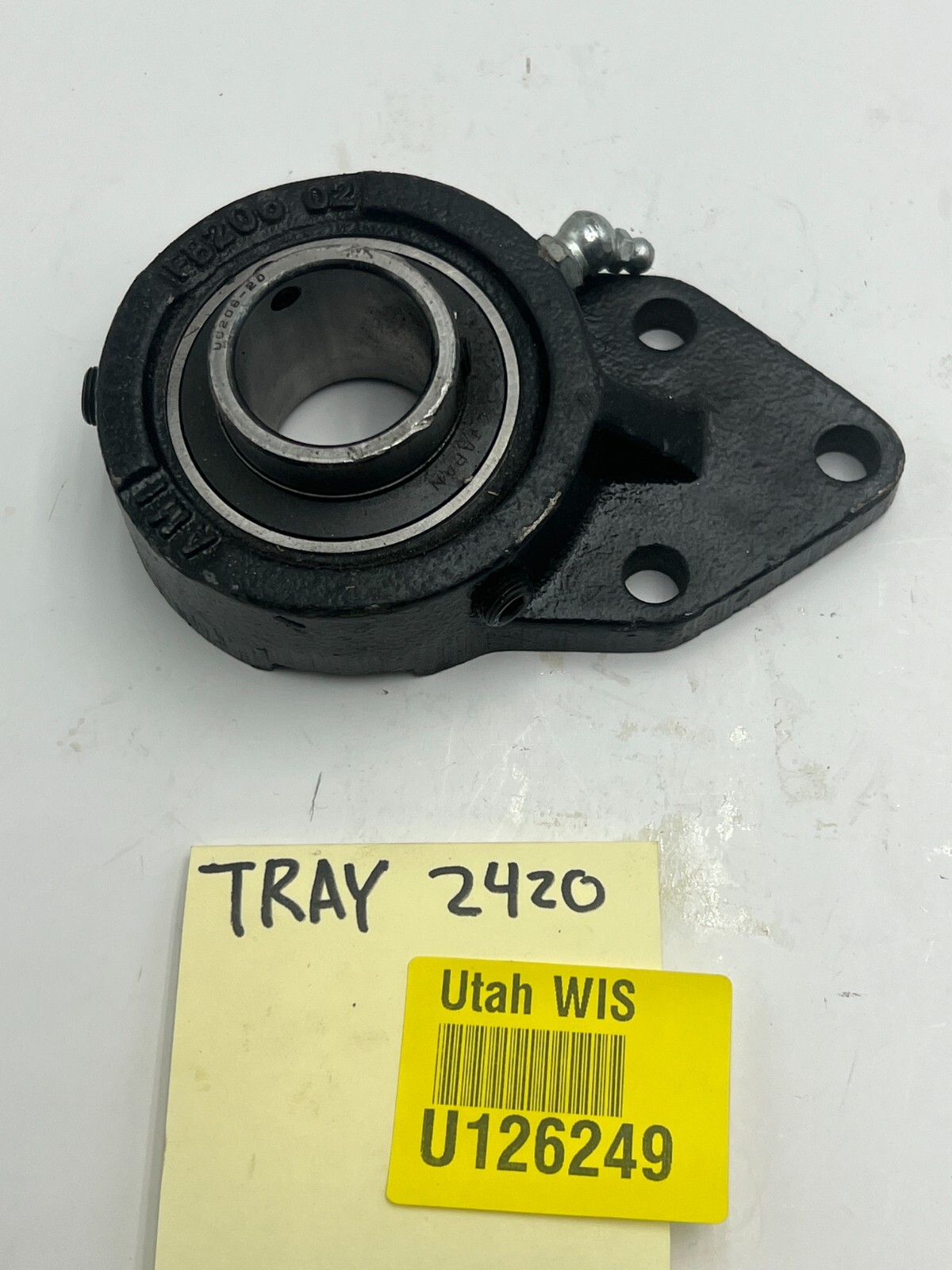 AMI FB206-02 HOUSING UNIT W/ UC206-20 BEARING 2J B