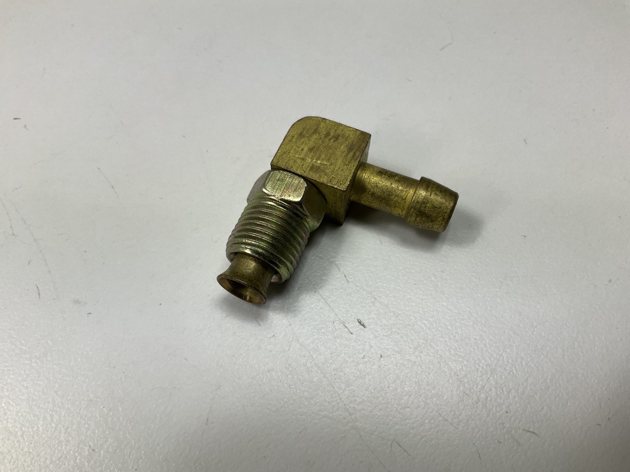 Edelmann 822440 Clamp Style 90 Degree Male Elbow 1/4″ Inv. Flared X 1/4″ Hose