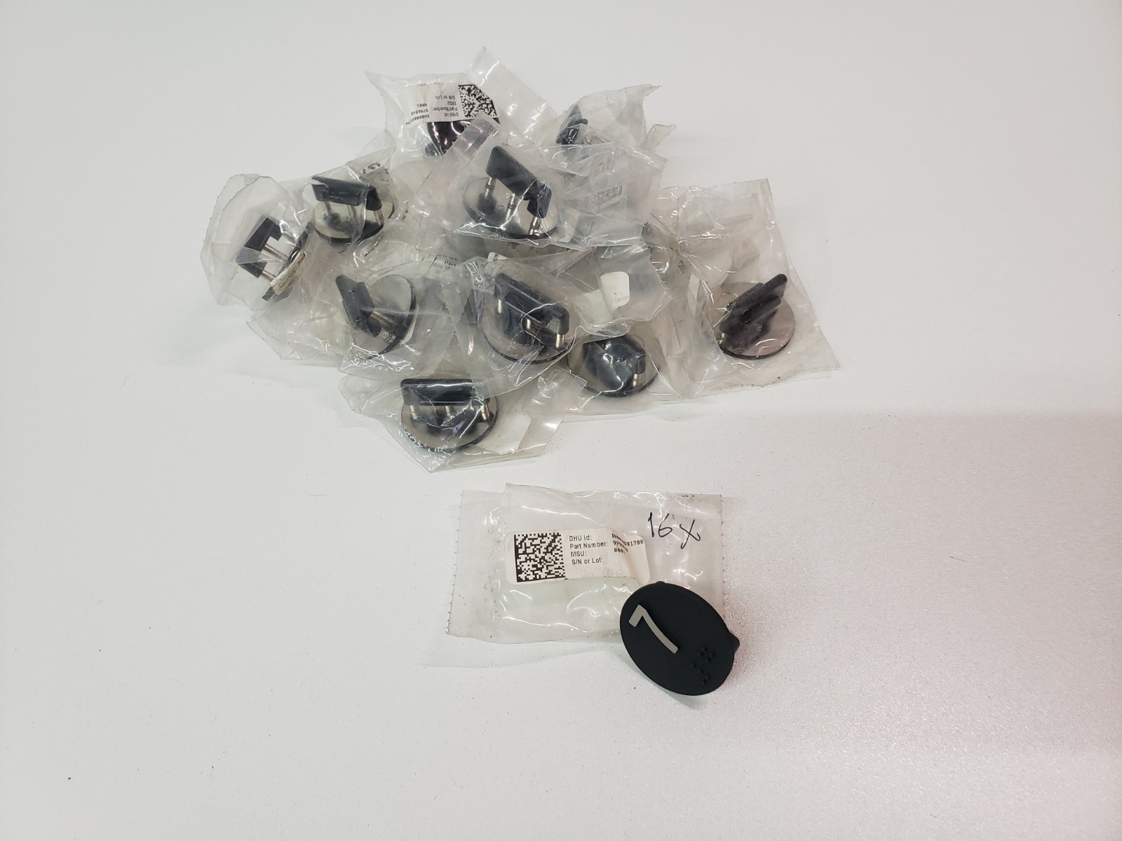 LOT of 16 – UNUSED – TKE ThyssenKrupp 9796848 Elevator Floor 7 Button