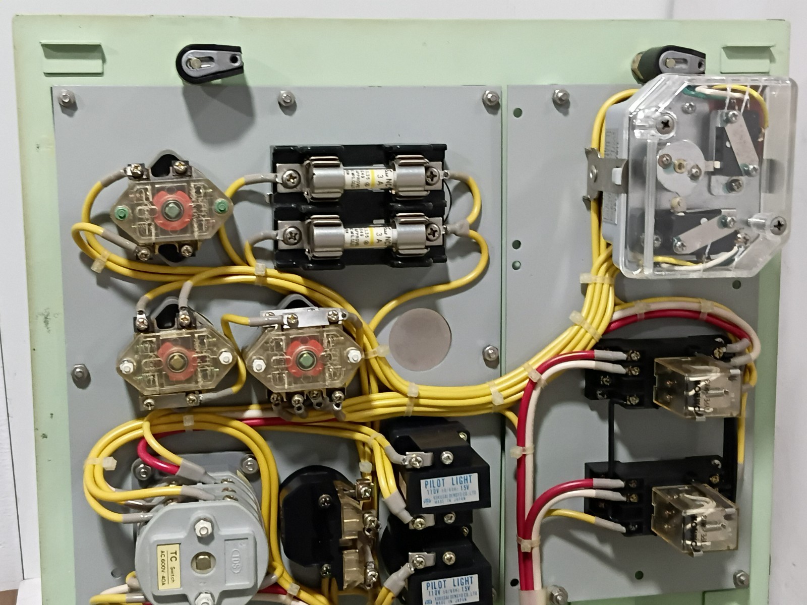 Ibuki Kogyo Air Horn Time Controller Panel AC110V, 15A, Phase 1