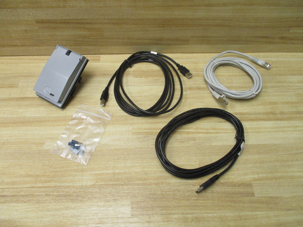 Weco PPS10-ENS/2USBA-10 Outlet Port PPS10ENS2USBA10 (Pack of 3)