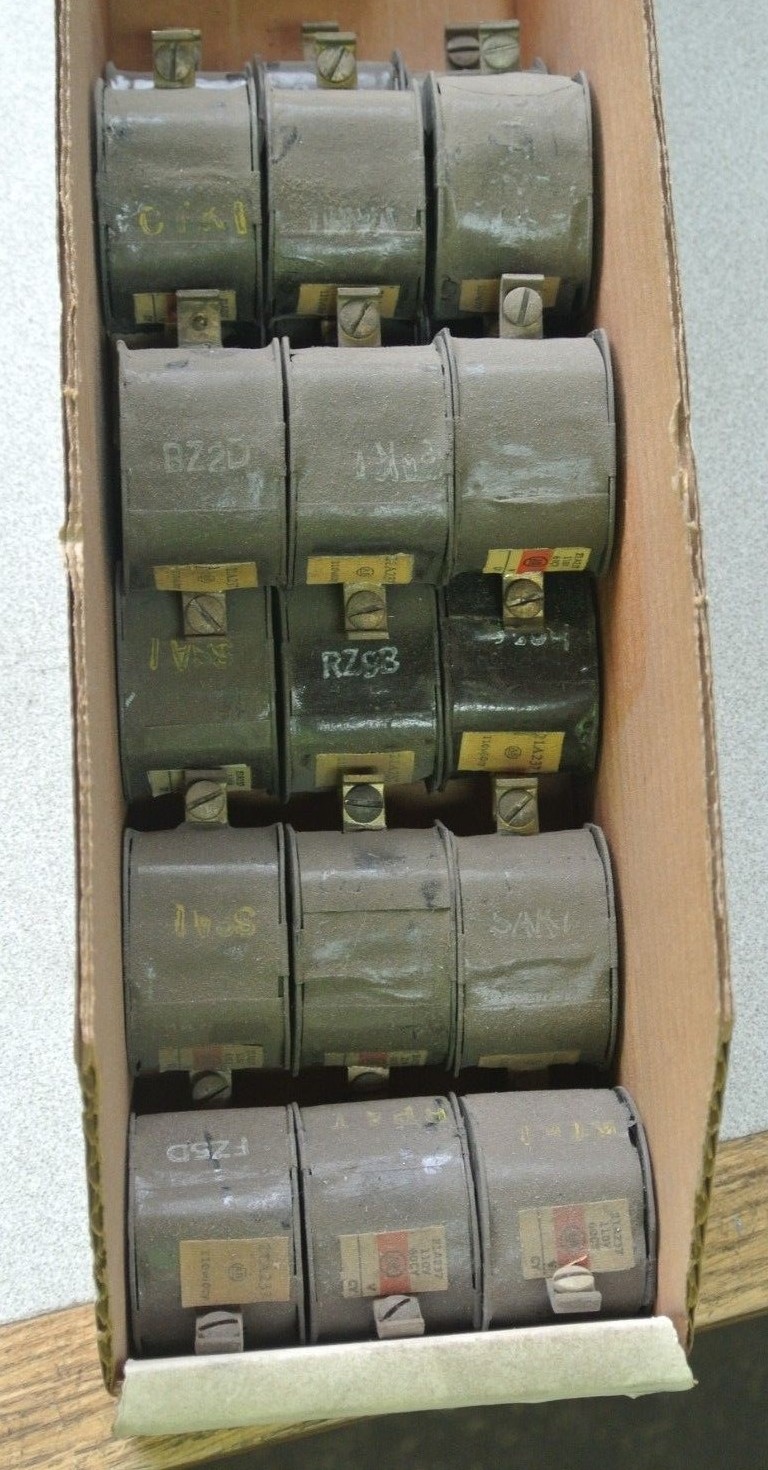 ALLEN-BRADLEY 21A237 – 110V, 60Hz – NO BOXES
