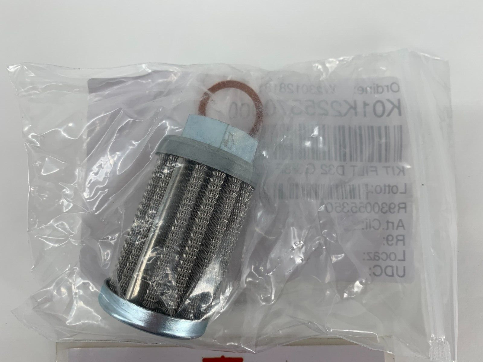 JLG 70005235 OEM Filter Kit For JLG ES Scissor Lifts D32 G3/8F 15LT 250M R