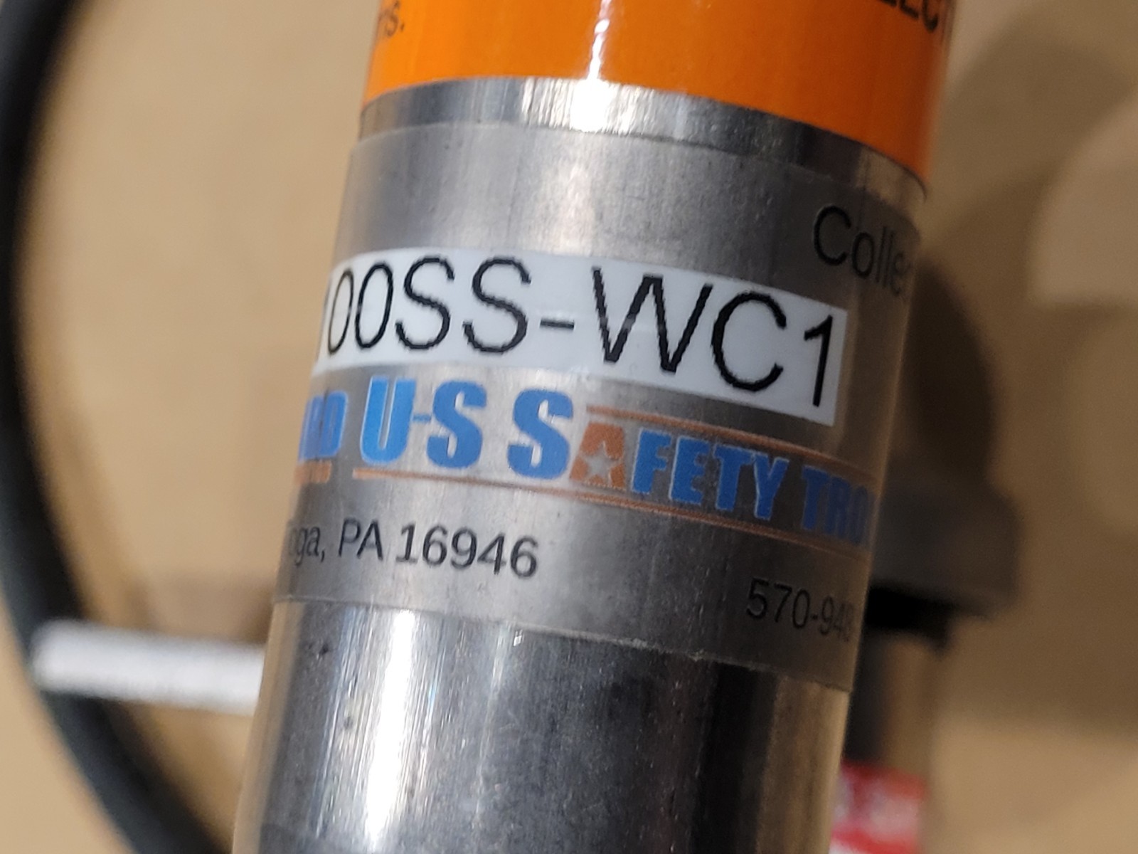 C200SS-WC1: 200 AmpCollector – Stainless Steel UseWith 250A Conductor