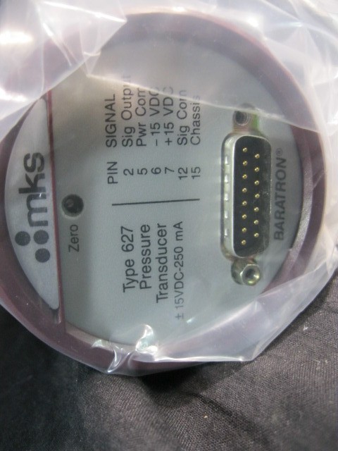 Applied Materials 1350-01122 MKS 627A-12338 BARATRON 20T 12 VCR 15P 45C