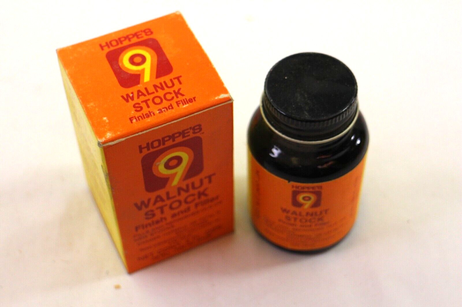 Hoppe’s #9 Walnut Stock Finish And Filler In Box, 2 Fluid Ounce