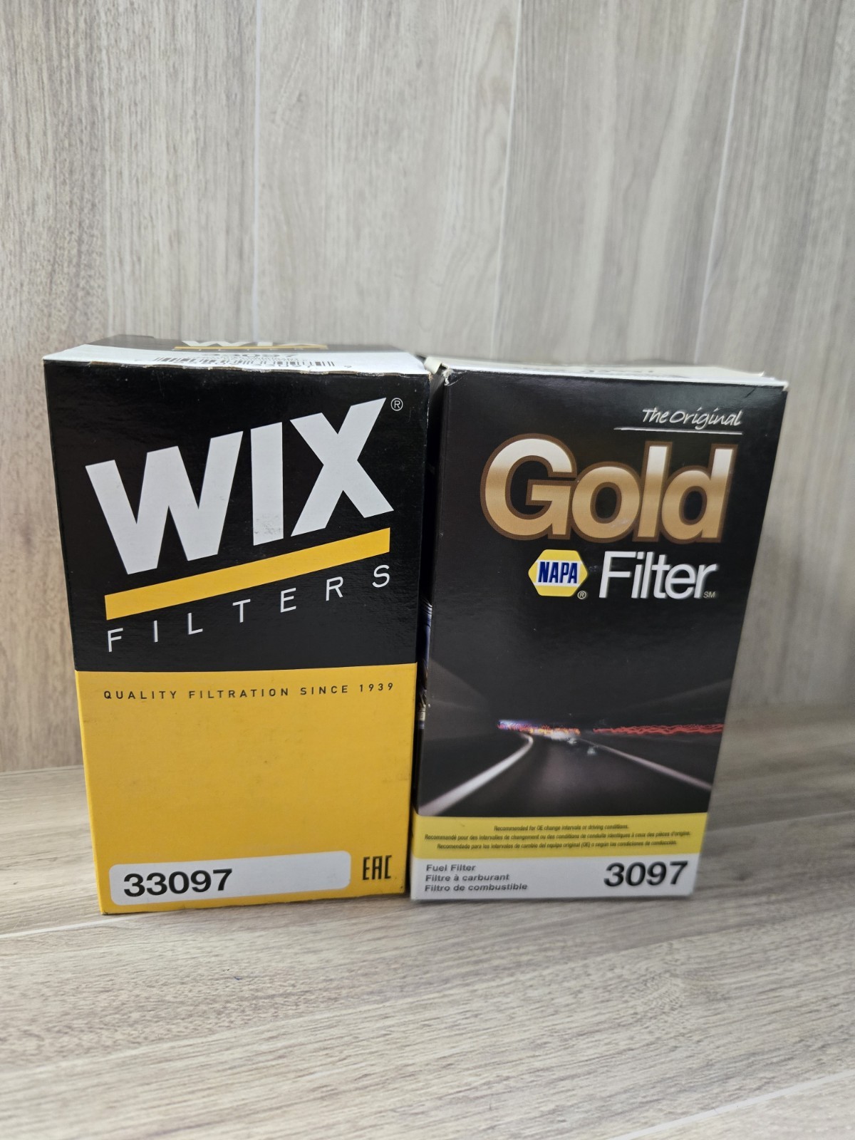 WIX Fuel Filter 33097 AND NAPA GOLD 3097 LOT OF 2
