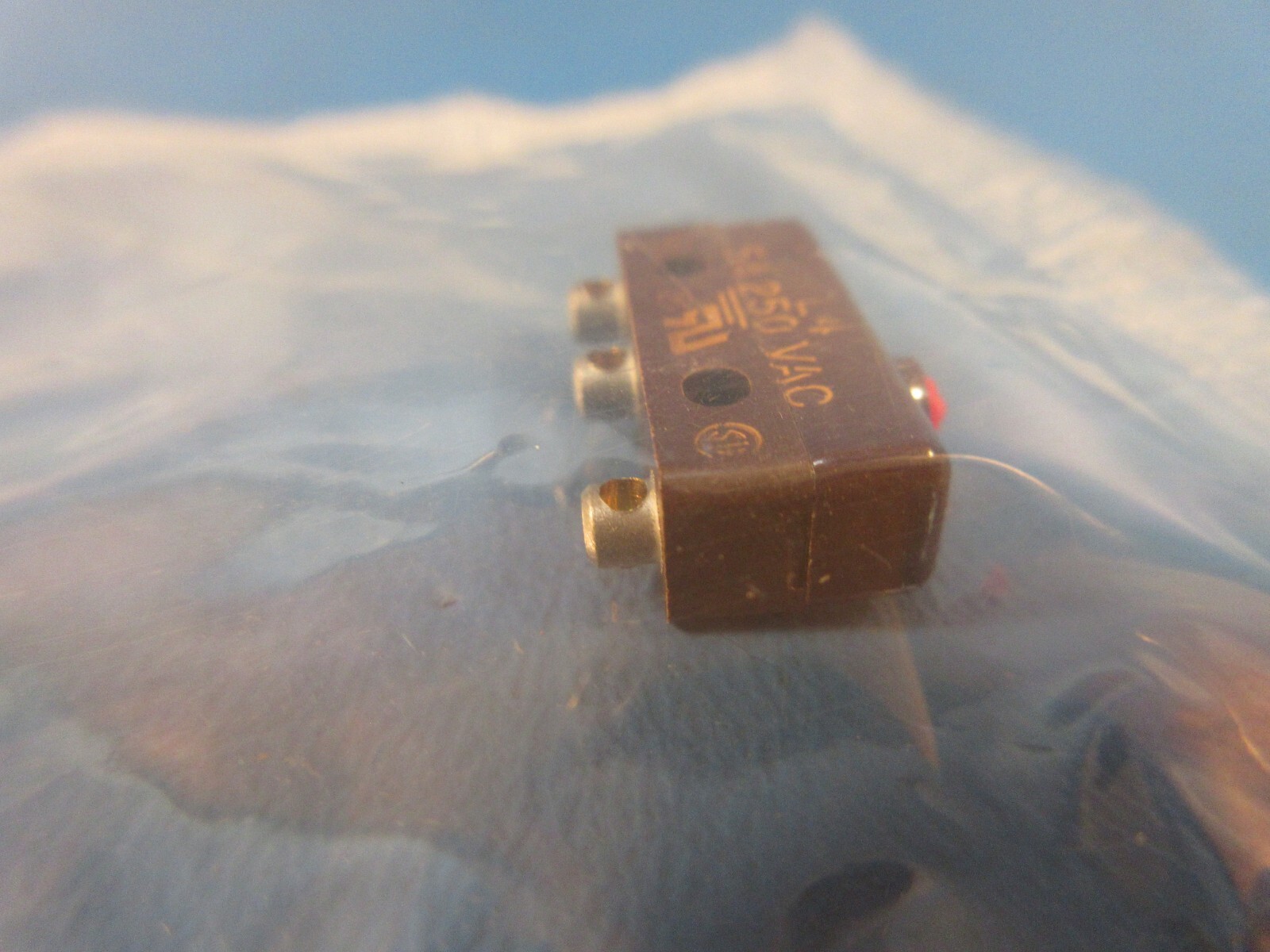 HONEYWELL 11SM1, Microswitch, Subminiature, Pin Plunger, SPDT, L4 5A 250 VAC