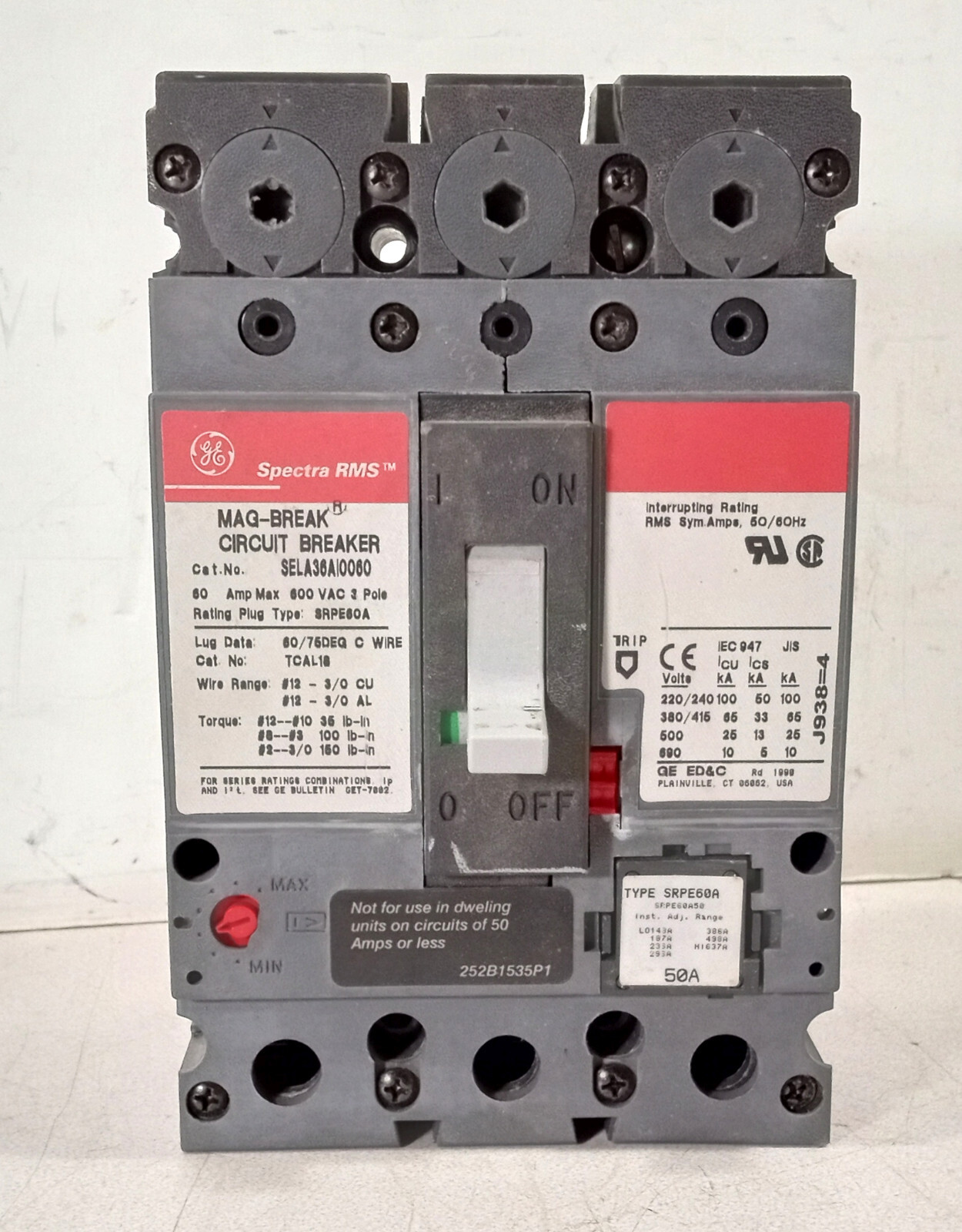 1 USED GE SELA36A0060 60A MOLDED CASE CIRCUIT BREAKER ***MAKE OFFER***