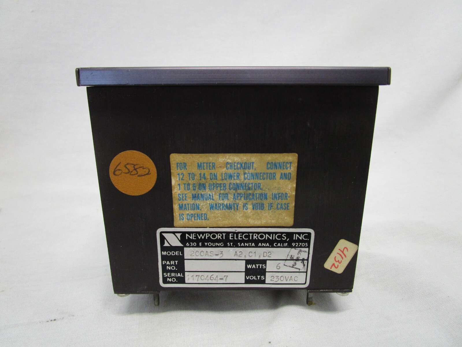 NEW NEWPORT ELECTRONICS 200AS-3-A2-C1-D2 DIGITAL VOLTMETER