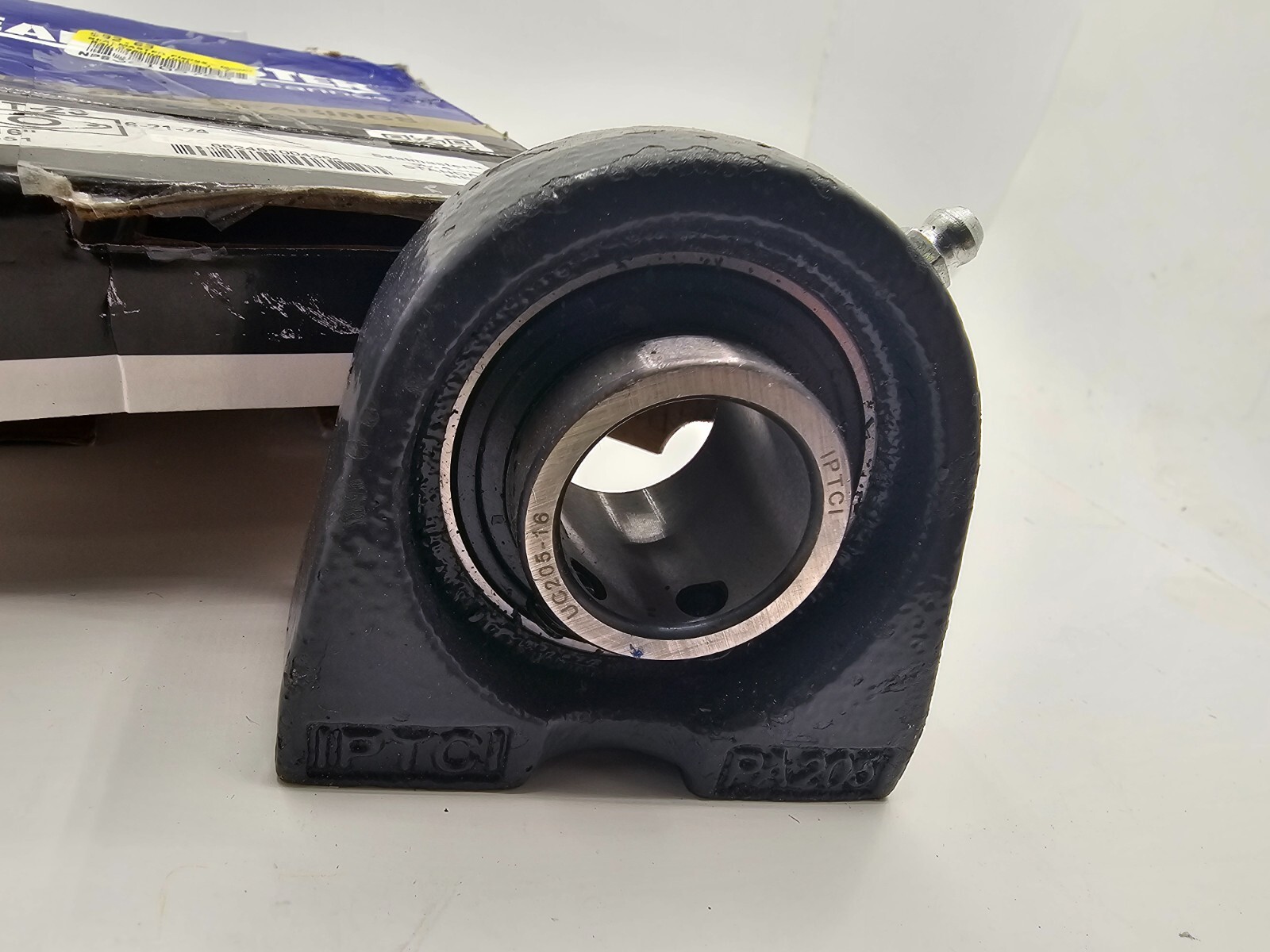 IPTCI Pillow Block Bearing PA205 UC205-16 Black Silver Heavy Duty