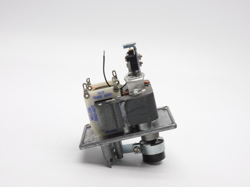 SOLENOID S31018-001 120V .57A NSNP