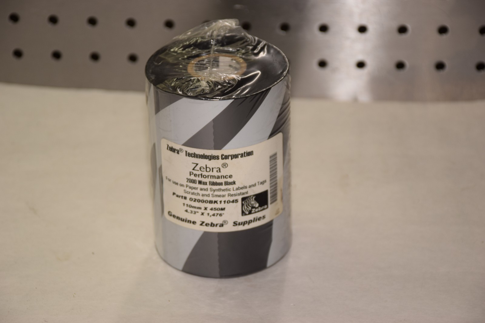 ZEBRA TECHNOLOGIES 02000BK11045 110mm x 450m 2000 WAX RIBBON BLACK NEW