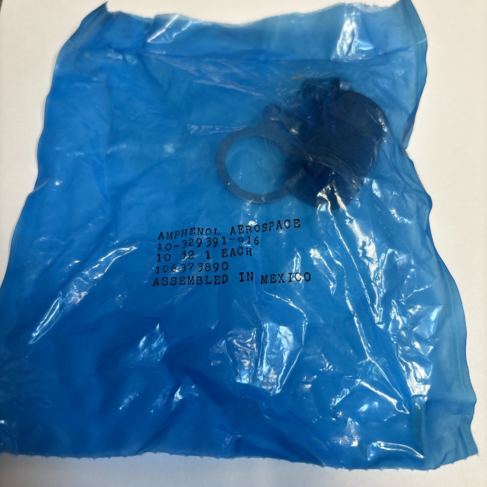 AMPHENOL 10-329391-016 Connector Accessories Plug Protection Cap (1 EACH)