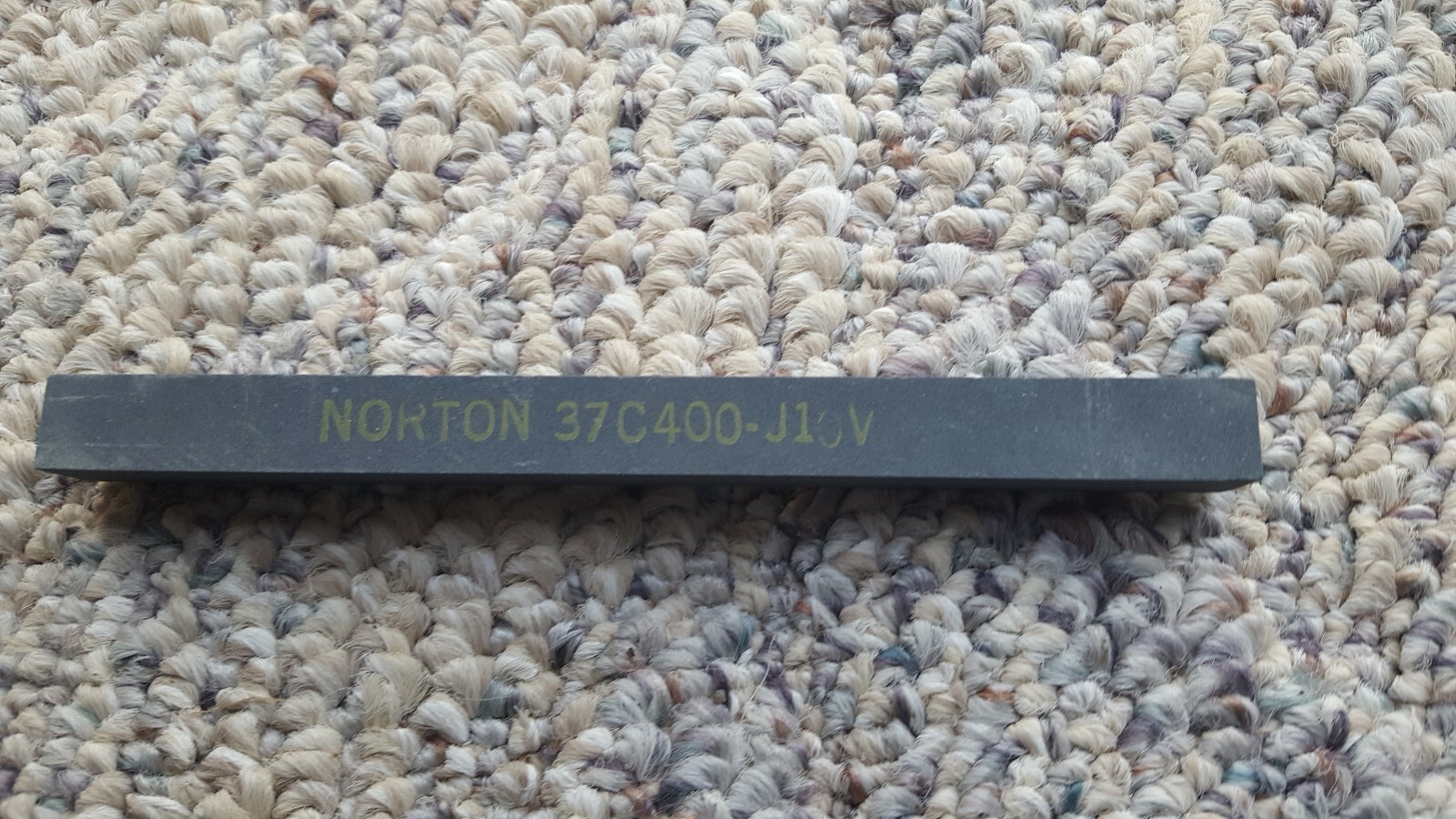NORTON 37C400-J10V Dressing Stick 6X1/2X1/2″ -USA
