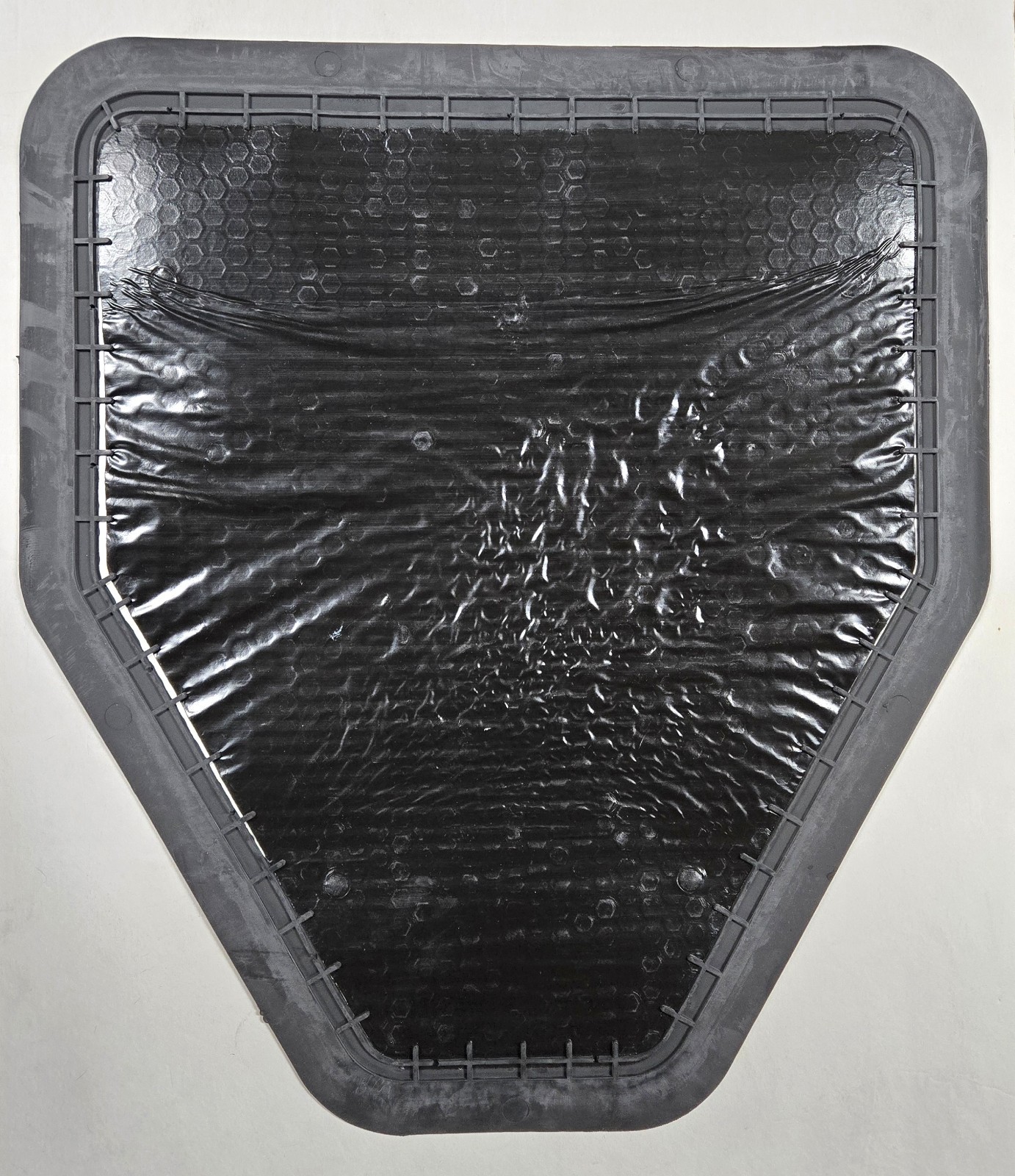 Box of 6 – Big D 668 Deo-Gard Urinal Mat 21″ x 18.5″