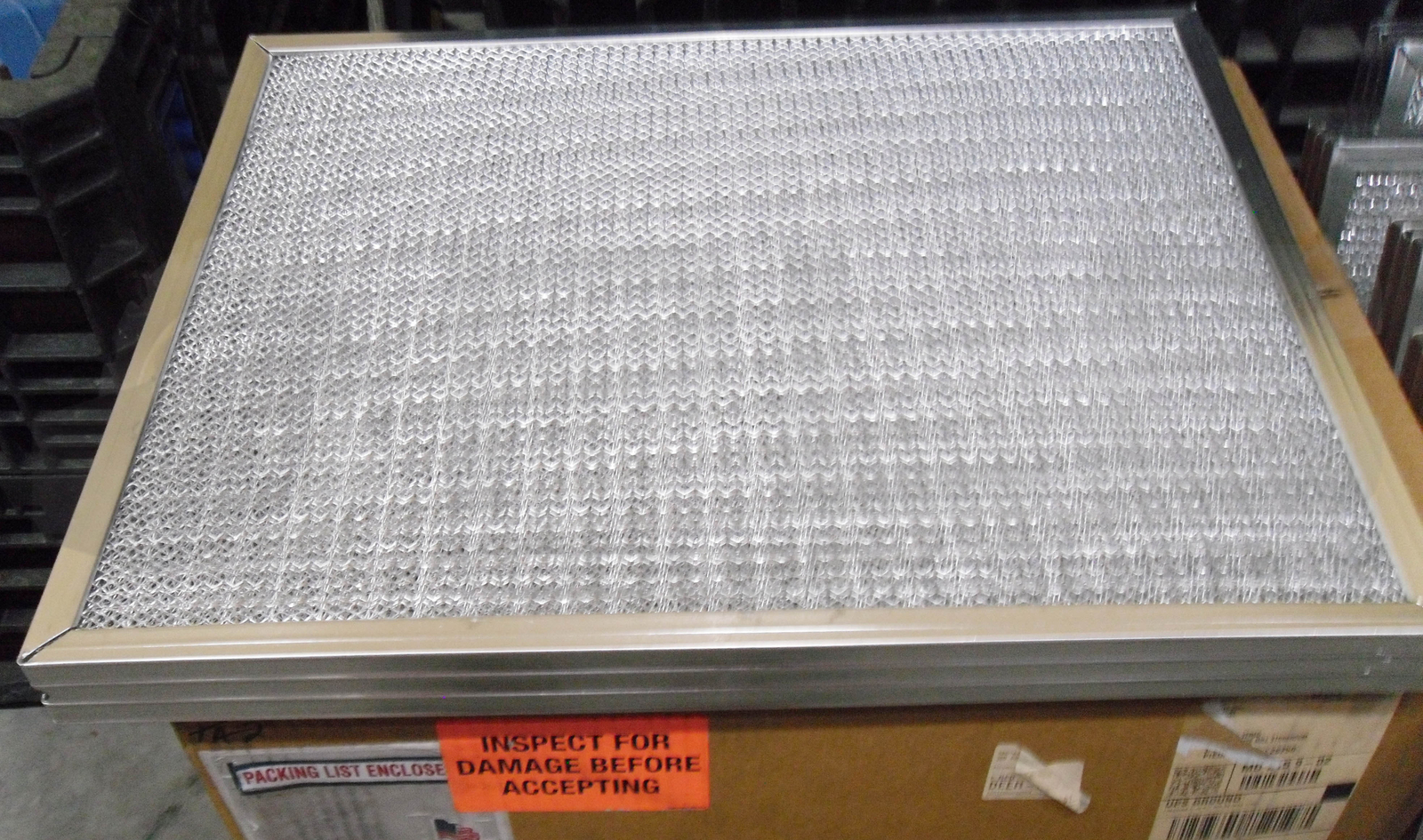 NEW BOX OF 12 101024499 AIR FILTERS 24-1/2X 19-1/2X1-3/4