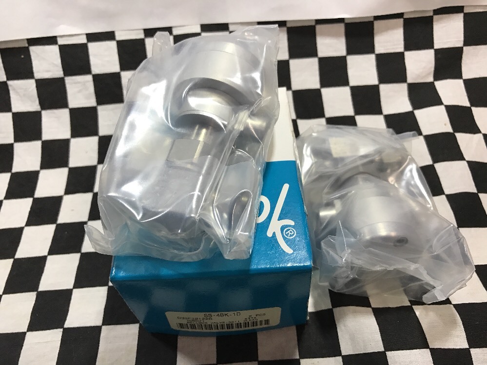 Lot Of 2 SWAGELOK Bellows Sealed Valve 1/4″ COMP, SS-4BK-1D, Shipsameday#1537B2