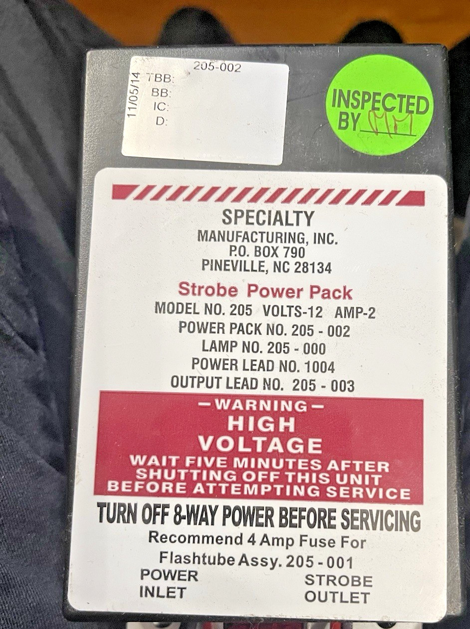 NOS SPECIALTY MANUFACTURING STROBE POWER PACK Model 205 12v 2amp SHIPS FREE