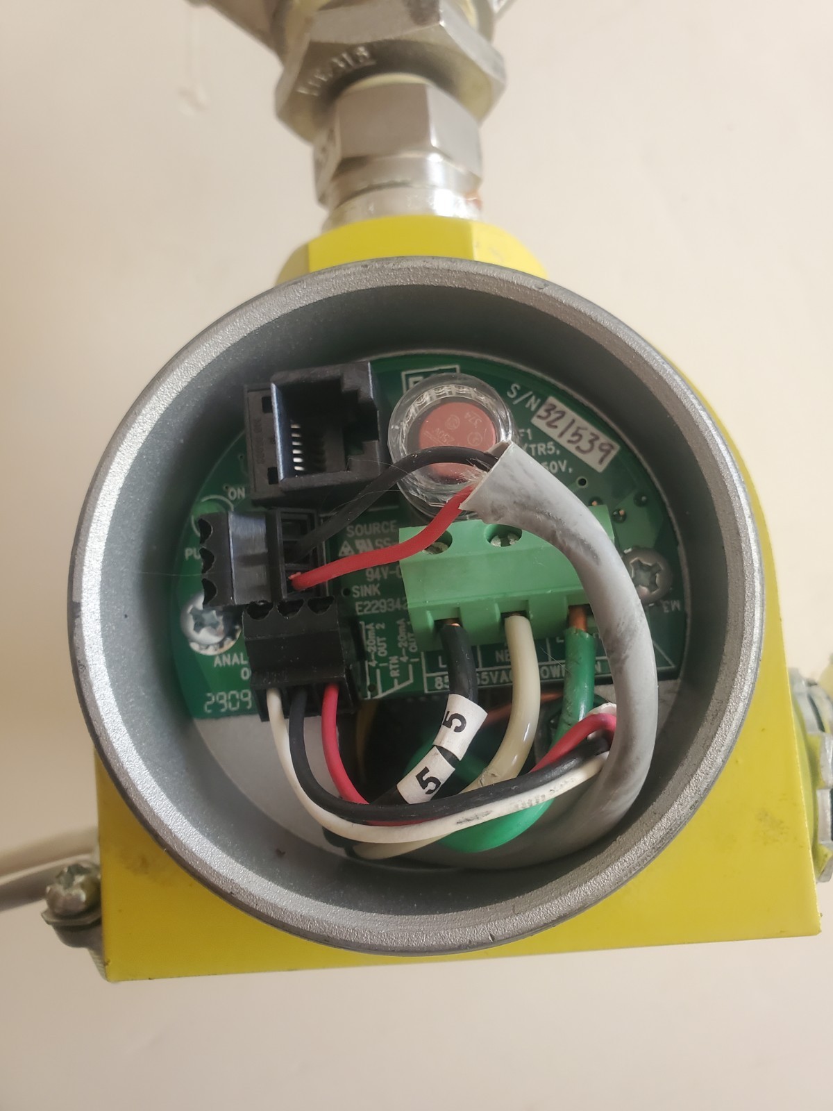 ✅ FCI- ST75 Mass flow meter, works with line voltage, Pulse and analog output