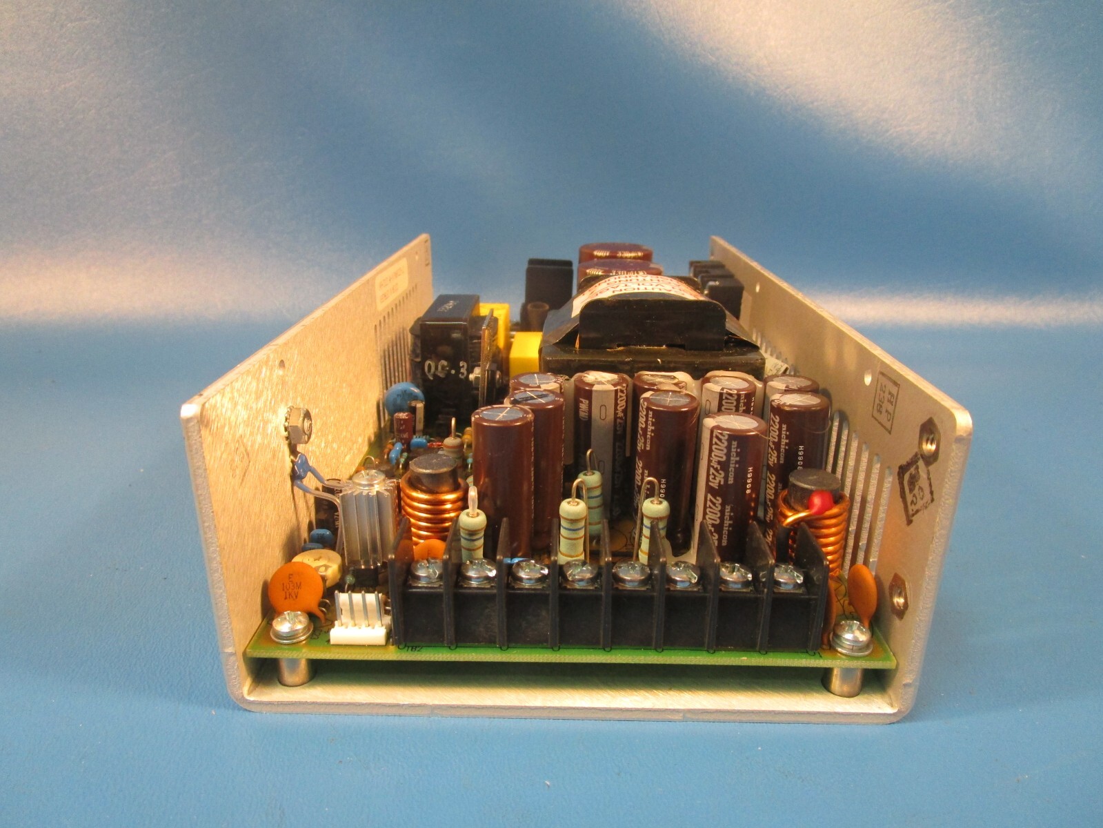 Condor GPC225-12, 12V DC, Power Supply, Input 100-240V ~ 5.5A, 47-63Hz