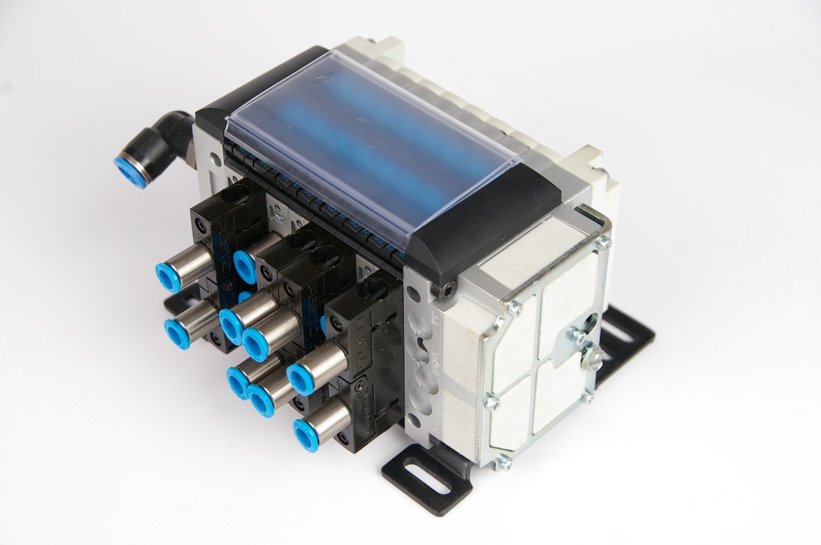 Festo CP10-VI 18200 + 8x 161416 Valve manifold