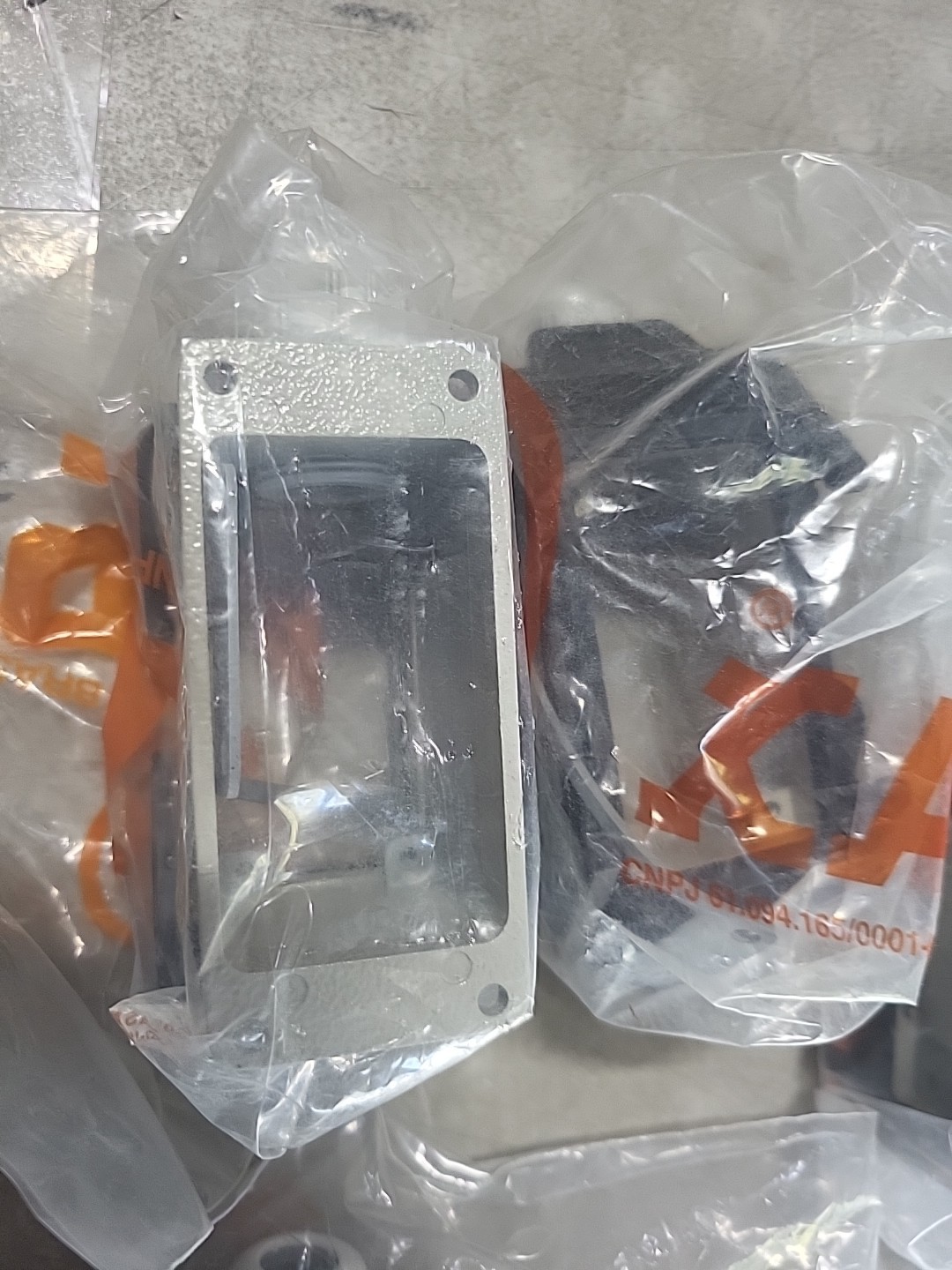 PB10A (Kap Components) Housing Surface Mount