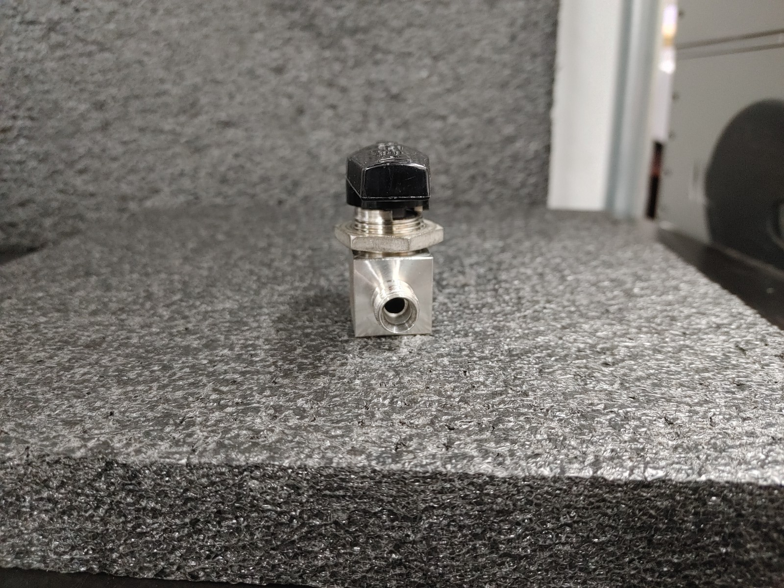 SWAGELOK SS-43GS4 Stainless Steel 1-Piece 40G Series Ball Valve