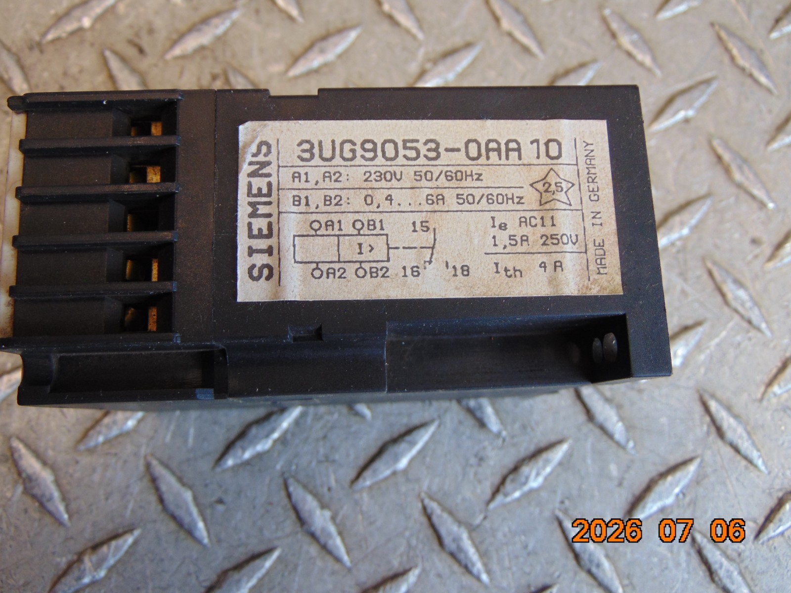 Siemens 3UG9053-0AA10 Solid State Time Relay 0.2-3S / 0.4-6A – Free Shipping