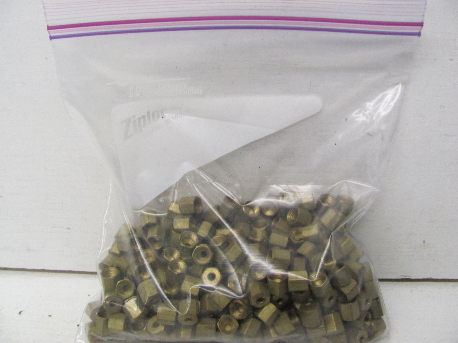 LOT OF +/-302 TYLOK BRASS NUTS FC RC 1/8″ NEW(OTHER)