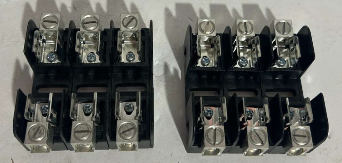 2 pcs Ferraz-Shawmut/Mersen 20308 30A 250V Fuse block NEW NEW NEW