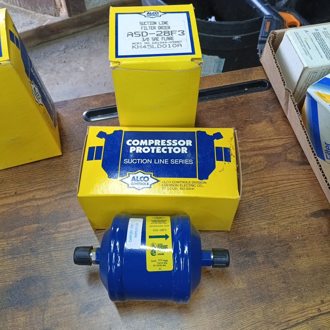 Lot Of 2 ALCO Controls ASD-28F3 Suction Line Filter Drier 3/8 SAE FLARE