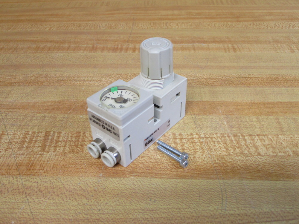 SMC ARM10F2-08G-Z Compact MFLD Regulator ARM10F0-00G-Z