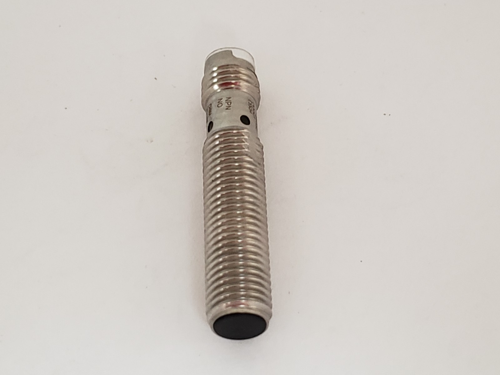 OMRON E2A-S08KS02-M5-C1 INDUCTIVE PROXIMITY SENSOR 12-24VDC NNB